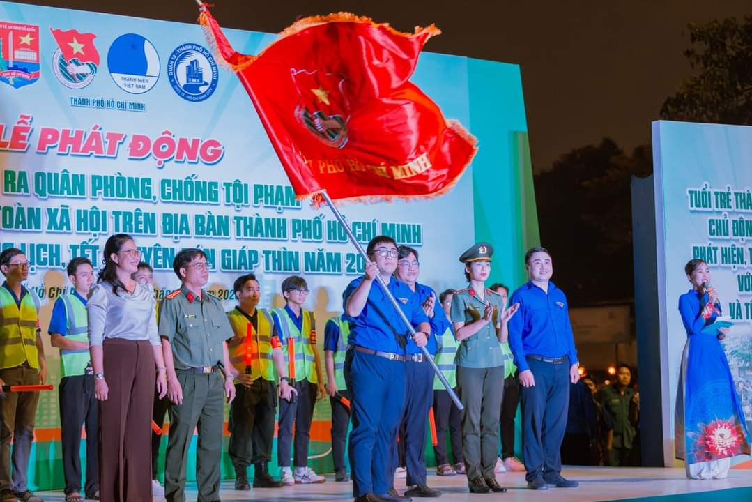 Nghi thức phát động tại chương trình.