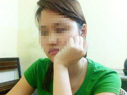 Nguyễn Thị Thanh H tại trụ sở Công an phường Kim Đồng