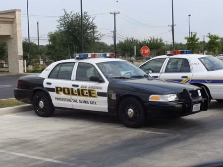 Hình ảnh xe tuần tra của cảnh sát. Hình ảnh xe tuần tra của cảnh sát