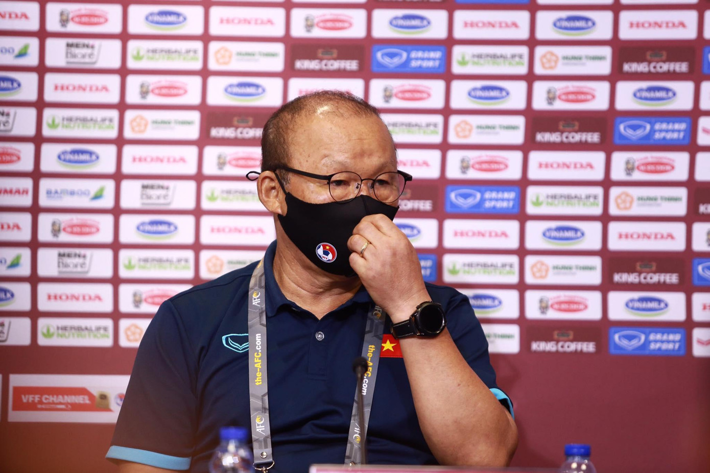 Trực tiếp Việt Nam - UAE: 2-3: Đội tuyển Việt Nam chính thức giành vé vào vòng 3 ảnh 4