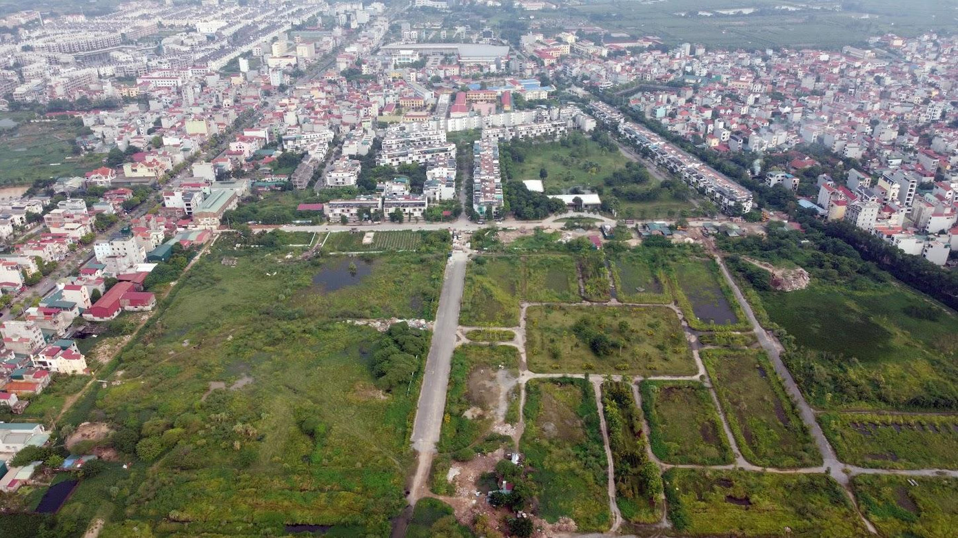 Bộ TN-MT đang tháo gỡ 4 vướng mắc về thủ tục hành chính liên quan đến đất đai khi bỏ sổ hộ khẩu giấy. Bộ TN-MT đang tháo gỡ 4 vướng mắc về thủ tục hành chính liên quan đến đất đai khi bỏ sổ hộ khẩu giấy.