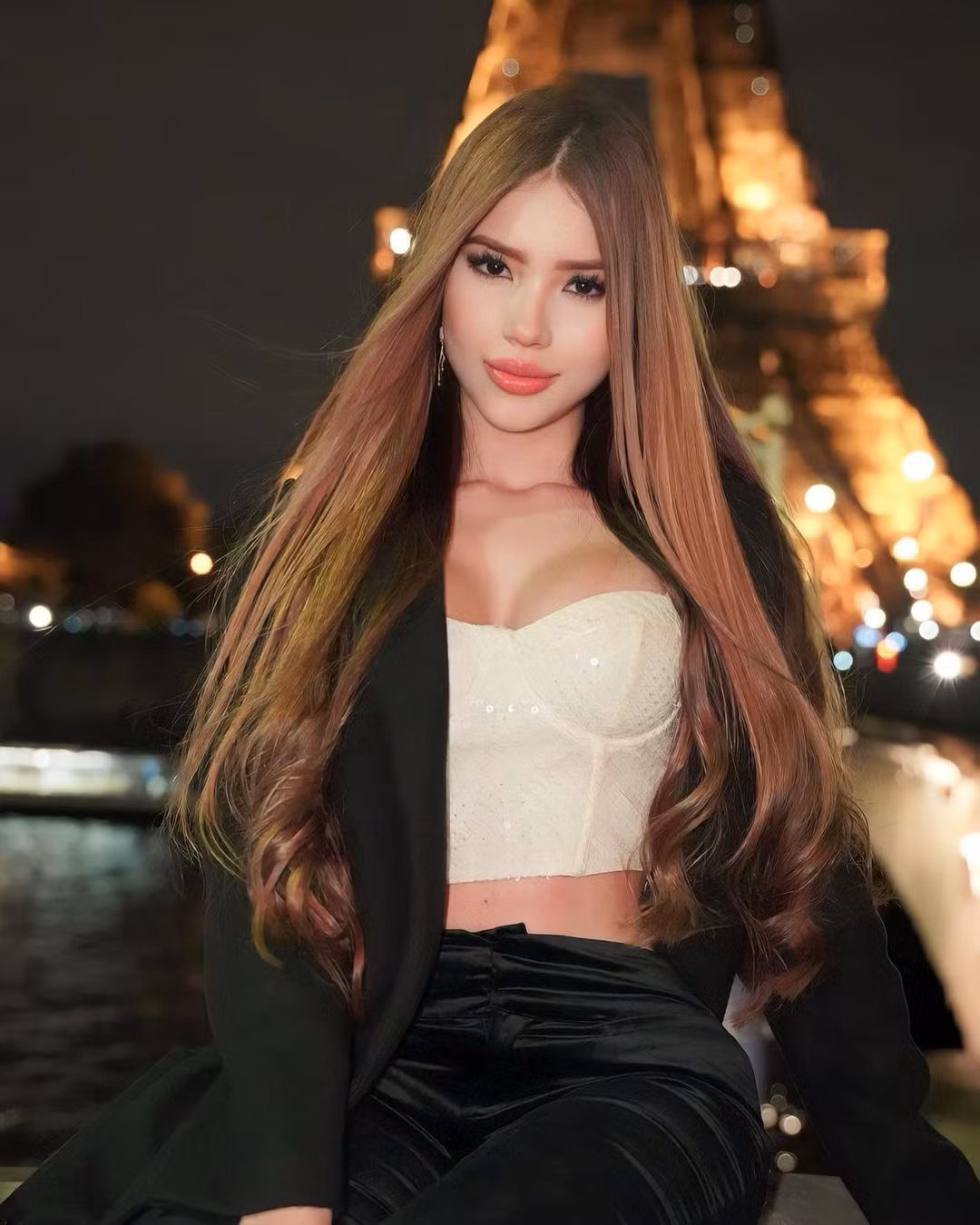 Dù đã giải thích, nhiều người vẫn không tin Gomez không can thiệp "dao kéo" trên khuôn mặt. Ảnh: IG.