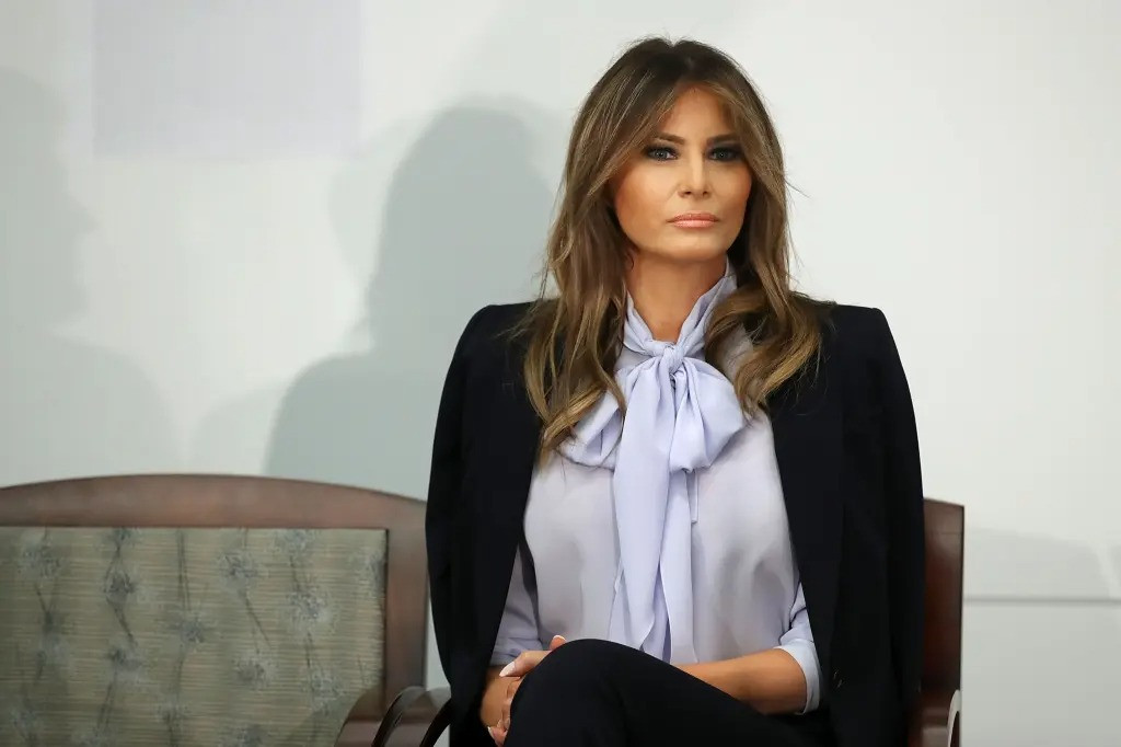 Bà Melania chọn cách giữ im lặng để bảo vệ mình trước bê bối tình ái của chồng. Ảnh: Getty Images.