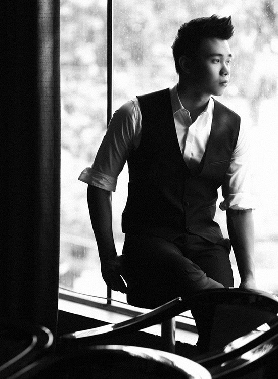 Đông Hùng: “Mỗi tháng tôi phải trả nợ cho mẹ 70 triệu đồng“ ảnh 2