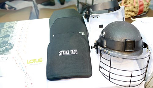 'Mục sở thị' hàng loạt khí tài của an ninh các nước ở Hà Nội ảnh 7