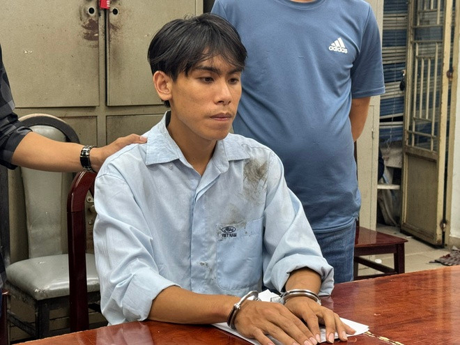 Nghi phạm Nhữ Ngọc Long tại cơ quan công an. Ảnh: Công an cung cấp.