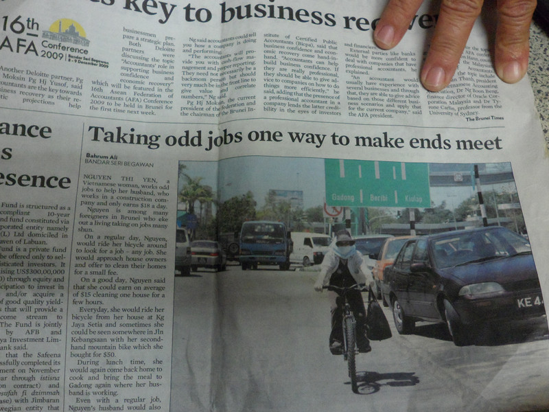 Chị Yến trên báo Brunei . Chị Yến trên báo Brunei