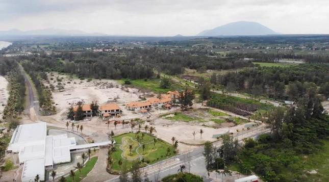 Hàng loạt dự án thương mại, dịch vụ du lịch trên địa bàn tỉnh Bình Thuận "dính" vi phạm đất đai. Hàng loạt dự án thương mại, dịch vụ du lịch trên địa bàn tỉnh Bình Thuận "dính" vi phạm đất đai.