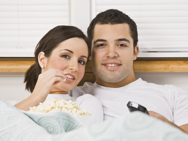 10 điều lãng mạn nên làm... sau khi 'yêu'