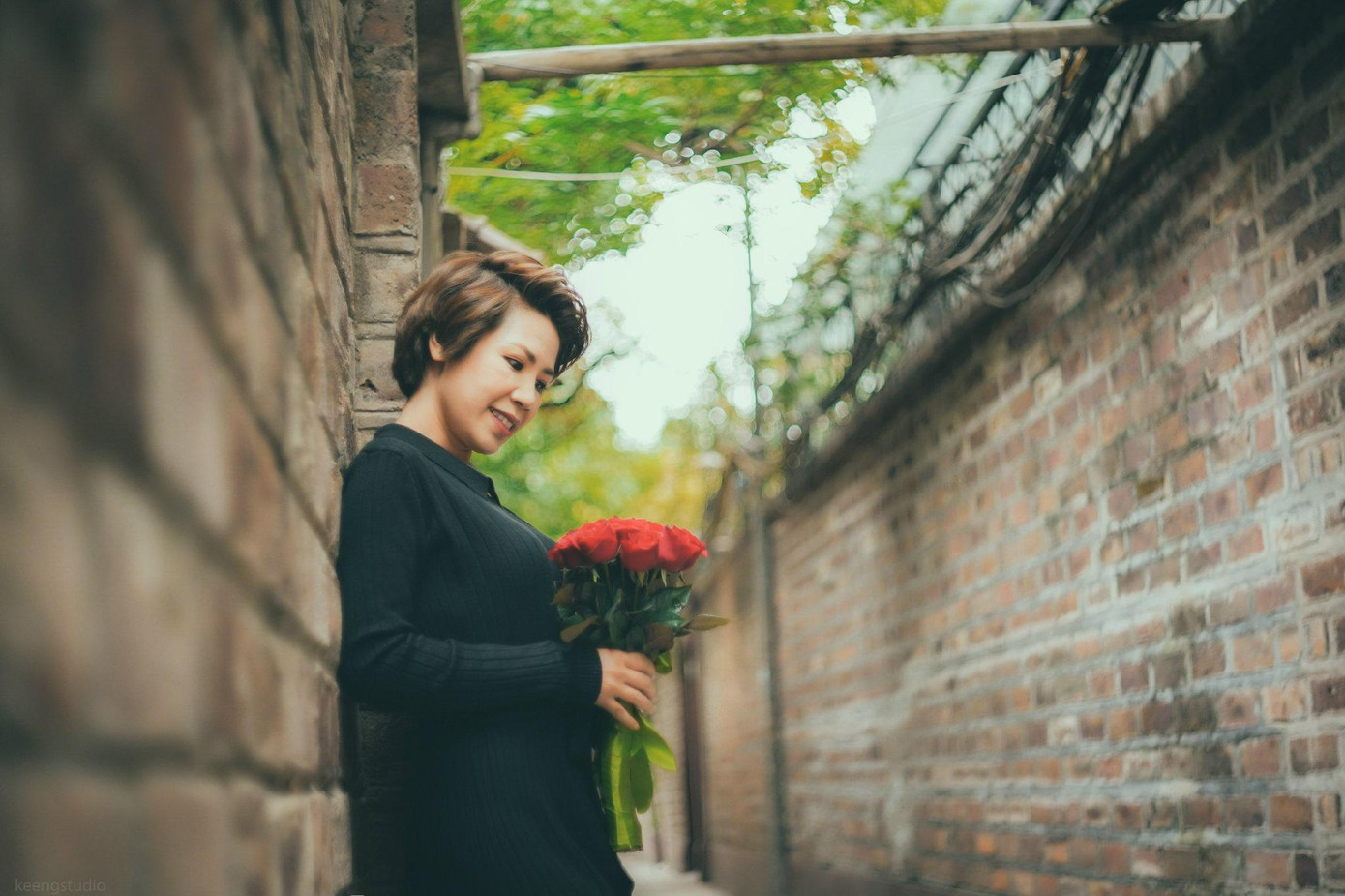 Hồng Vy chọn hát Hà Nội 12 mùa hoa để ghi dấu những kỷ niệm với Hà Nội Hồng Vy chọn hát Hà Nội 12 mùa hoa để ghi dấu những kỷ niệm với Hà Nội