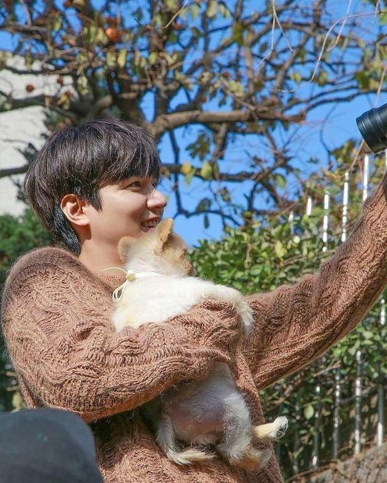 Ngoài Lee Min Ho, Pachinko sở hữu dàn diễn viên toàn &quot;sao&quot;.