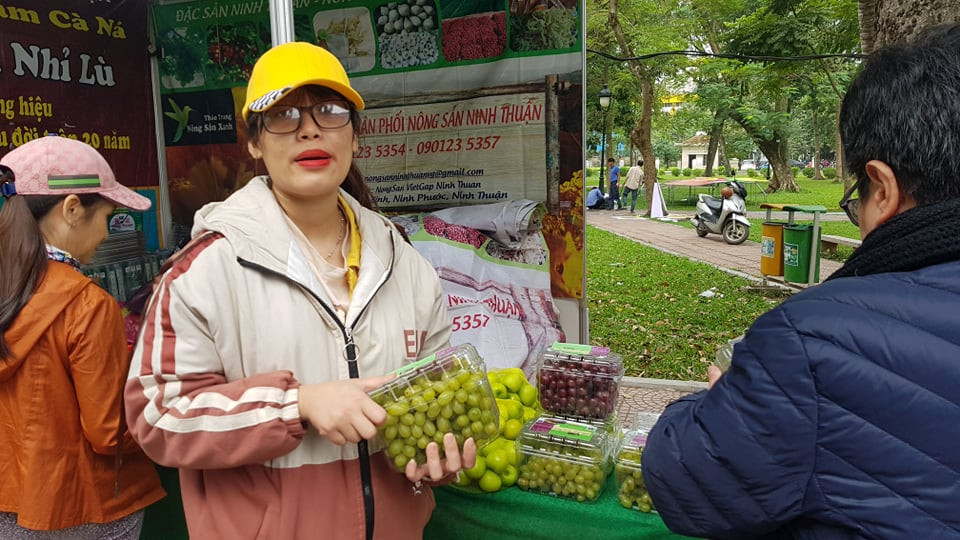 Đặc sản vùng miền 'đổ bộ' chợ Tết Thủ đô ảnh 5