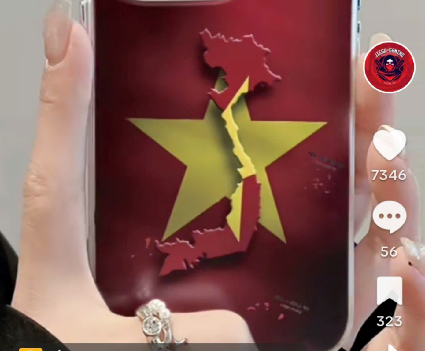 Sản phẩm của shop JIEGO PhoneCase sau khi được bổ sung Hoàng Sa và Trường Sa