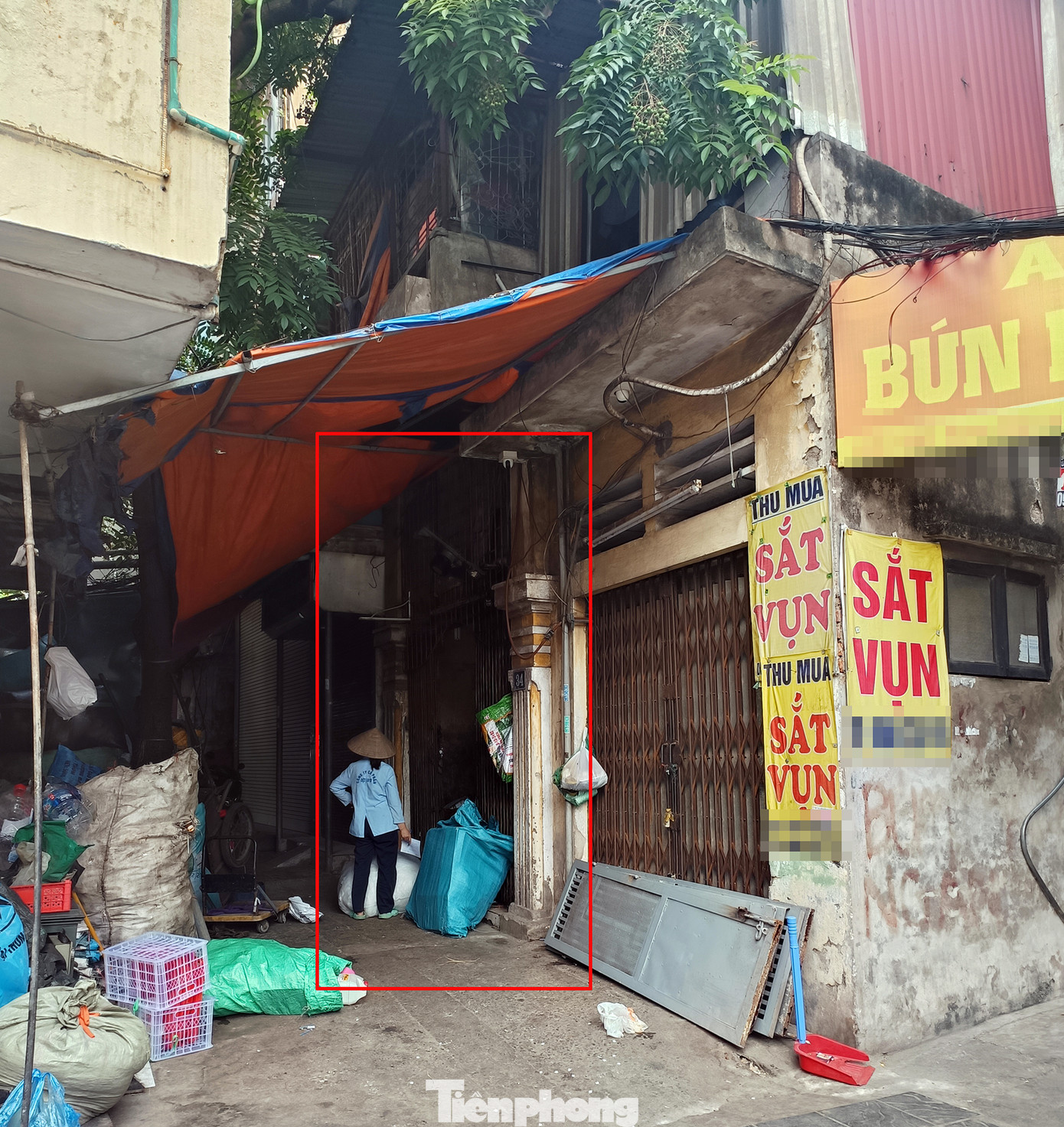 Một ngôi nhà khác trên đường Kim Ngưu (Hai Bà Trưng, Hà Nội).