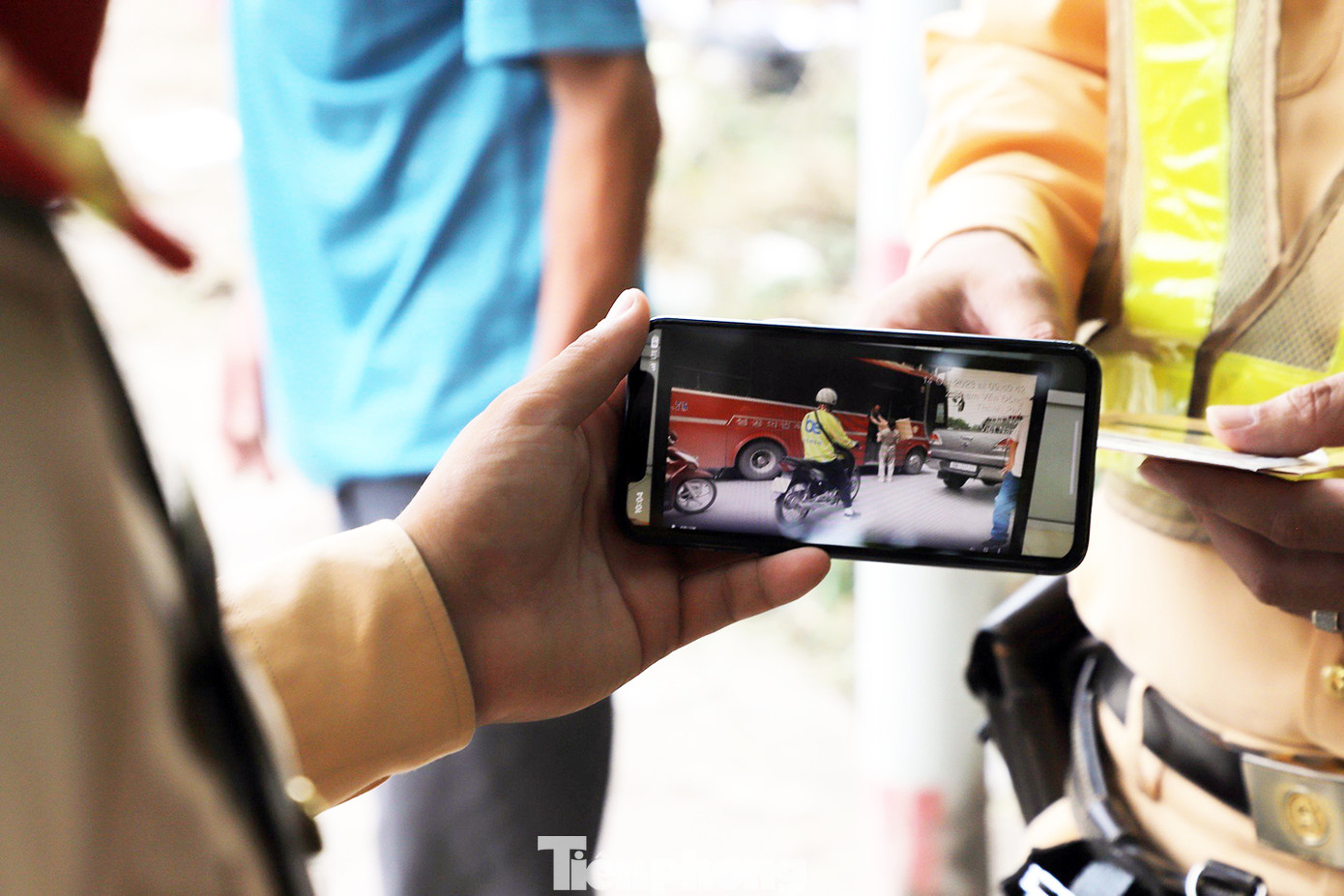 Hình ảnh vi phạm của tài xế được ghi lại để làm căn cứ xử phạt.