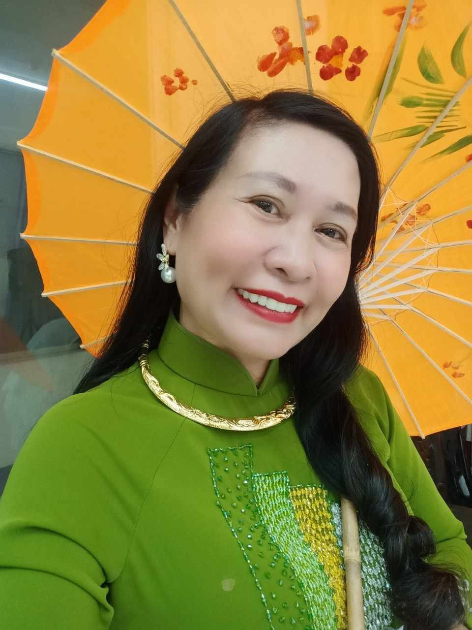 Tác giả Lương Thị Hương Lan bức xúc khi đột ngột nhận được thông báo không được đến nhận quyết định kết nạp hội viên. Tác giả Lương Thị Hương Lan bức xúc khi đột ngột nhận được thông báo không được đến nhận quyết định kết nạp hội viên.