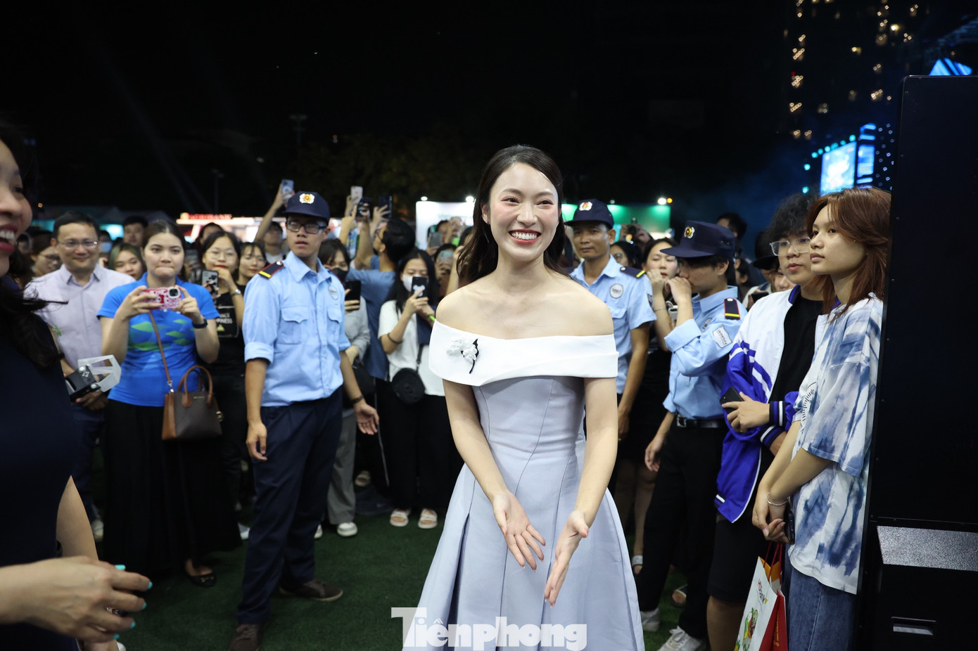 MC Khánh Vy nổi tiếng với thành tích học tập đáng nể, là hình mẫu truyền cảm hứng của nhiều người trẻ. MC Khánh Vy nổi tiếng với thành tích học tập đáng nể, là hình mẫu truyền cảm hứng của nhiều người trẻ.