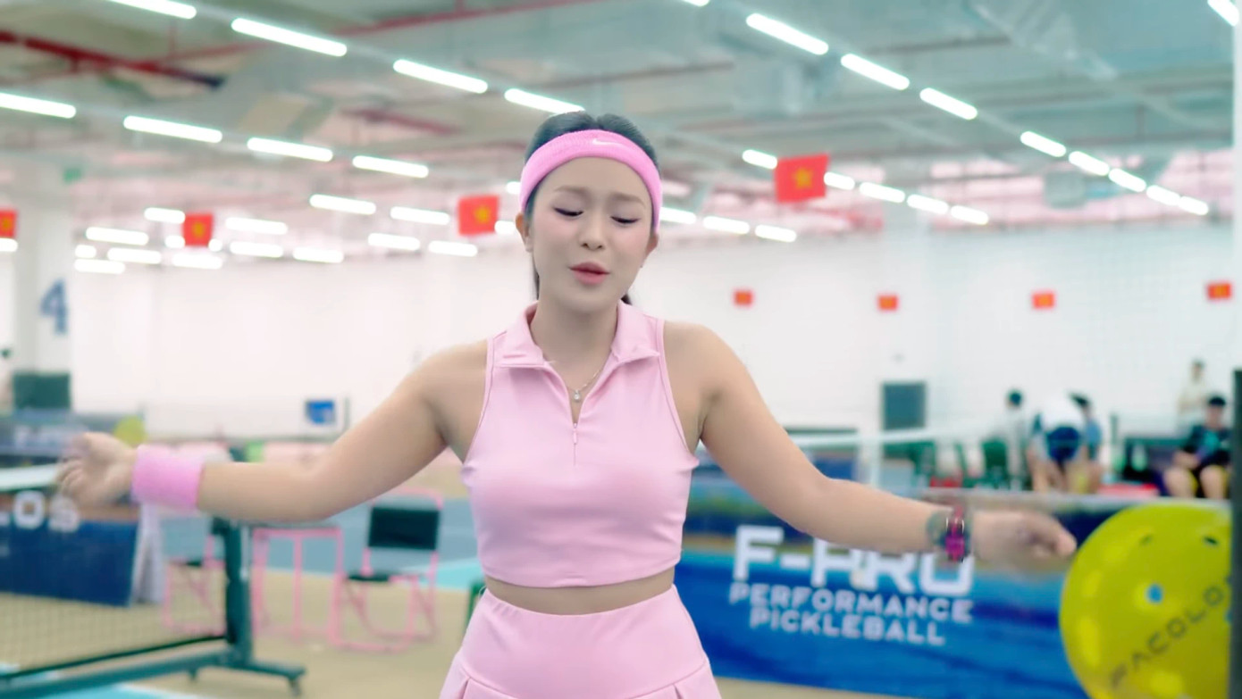 Ca khúc Tôi yêu Pickleball của Cát Tiên bị chỉ trích, được ví như "thảm hoạ".