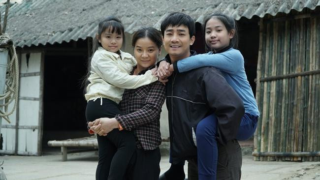 Vai diễn của Hà Anh (phải) nhận được rất nhiều lời khen của khán giả nhờ diễn xuất tự nhiên, chân thật Vai diễn của Hà Anh (phải) nhận được rất nhiều lời khen của khán giả nhờ diễn xuất tự nhiên, chân thật