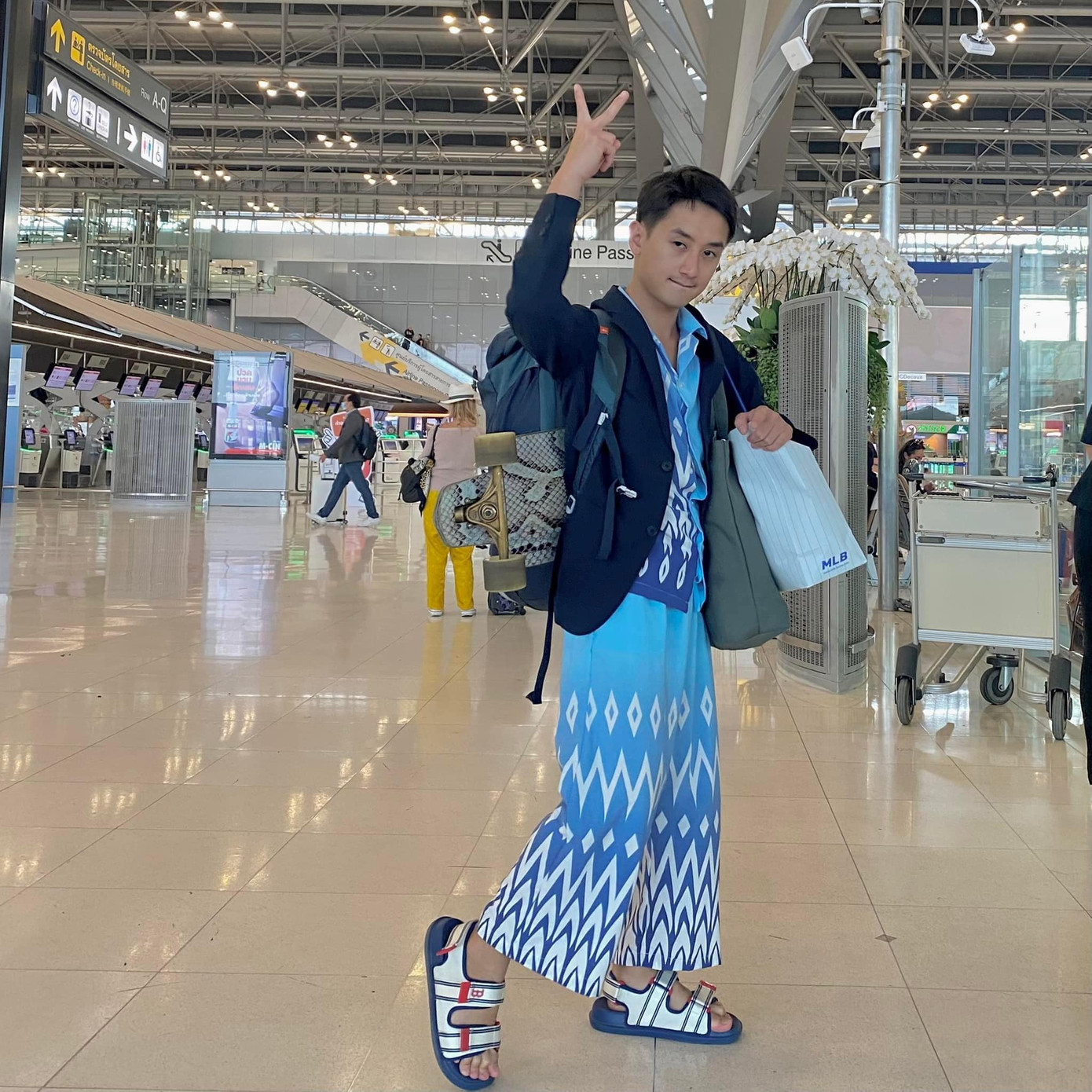 Diễn viên Đức Huy về nước sau nhiều năm sống ở Thái Lan.