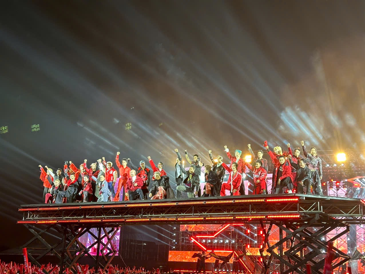 Năm qua, Việt Nam có nhiều concert quy mô lớn.