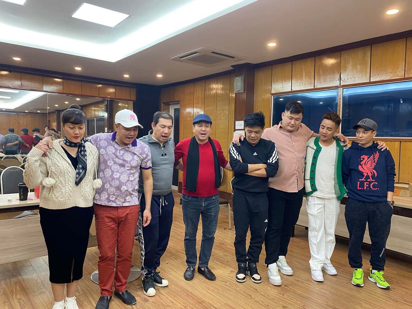 Táo quân 2023 có sự tham gia của đông đảo nghệ sĩ. Táo quân 2023 có sự tham gia của đông đảo nghệ sĩ.