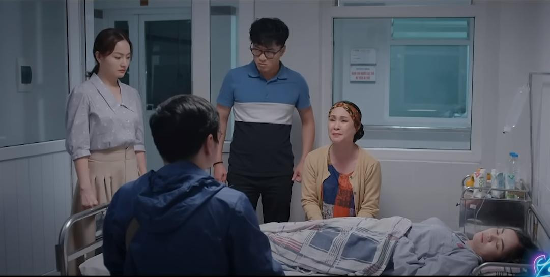 Gia đình bà Hiền rối như canh hẹ vì chuyện nợ nần của Thương. Gia đình bà Hiền rối như canh hẹ vì chuyện nợ nần của Thương.