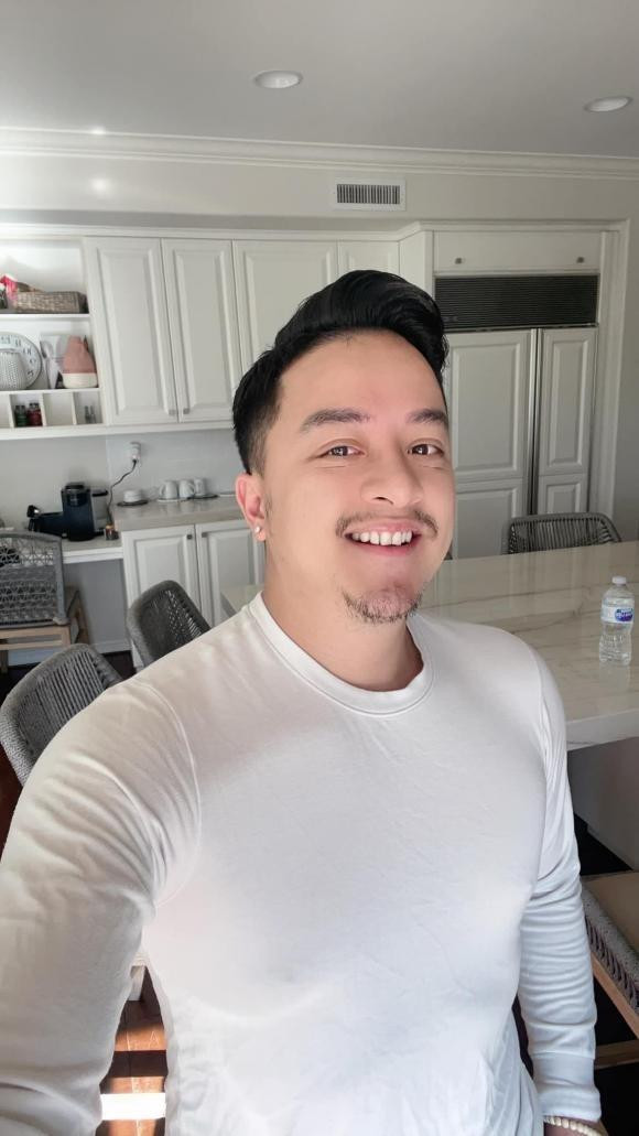 Cao Thái Sơn có thời gian dài sinh sống và làm việc tại Mỹ.