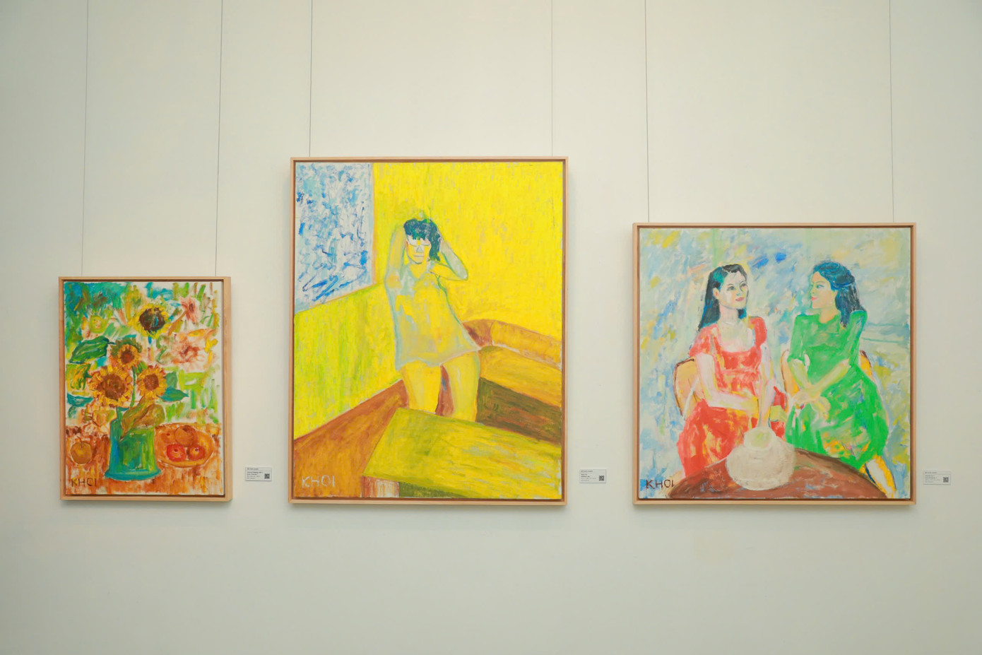 Họa sĩ Đỗ Hữu Khôi vẽ nhiều tranh chân dung.