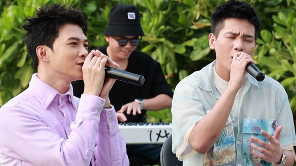 Dàn nghệ sĩ tham gia chương trình. Dàn nghệ sĩ tham gia chương trình.