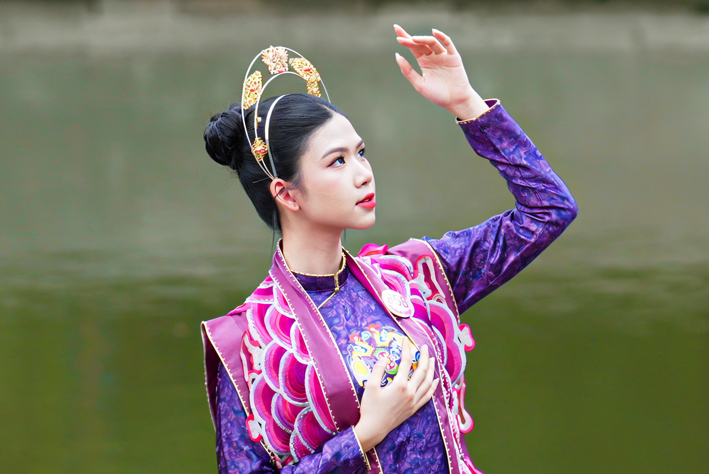 Các thí sinh Linh Đan, Bảo Hà, Phương Chi, Tú Anh thực hiện thử thách trong tập 8. Các thí sinh Linh Đan, Bảo Hà, Phương Chi, Tú Anh thực hiện thử thách trong tập 8.