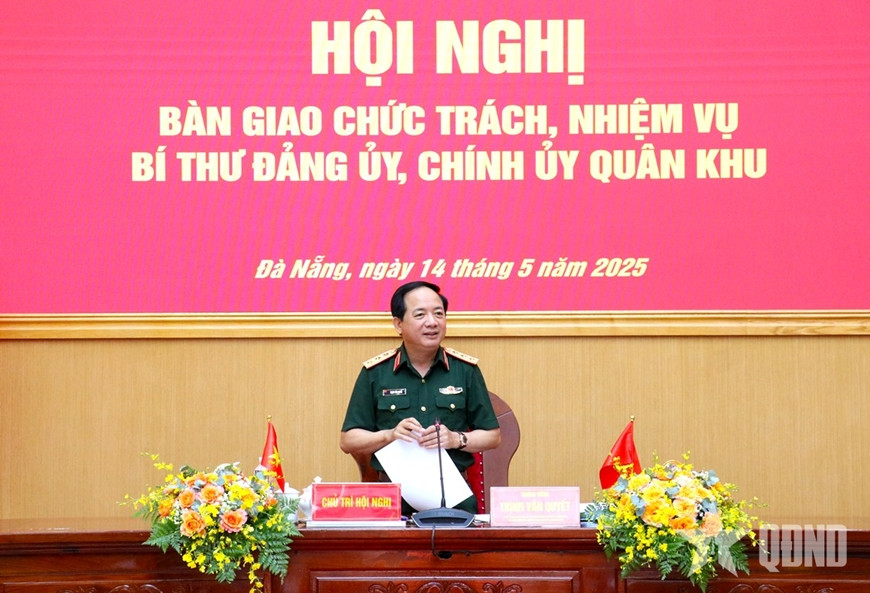 Thượng tướng Trịnh Văn Quyết kết luận hội nghị.