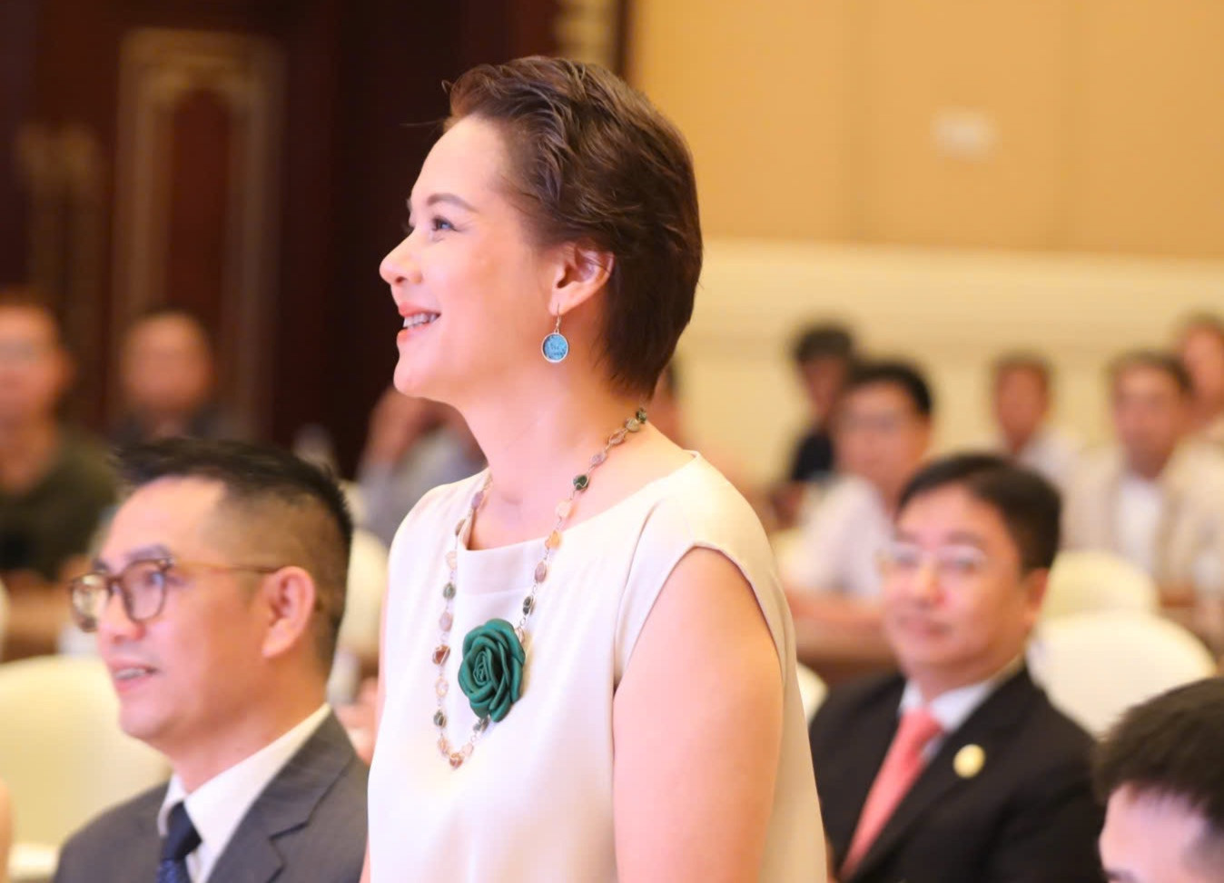 Nhà báo Diễm Quỳnh - Phó trưởng ban Ban văn nghệ VTV - thành viên Ban giám khảo Hoa hậu Việt Nam 2024.