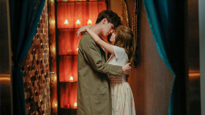 Một số phim tuyên truyền lối sống sai lệch, "không làm mà hưởng". Một số phim tuyên truyền lối sống sai lệch, "không làm mà hưởng".