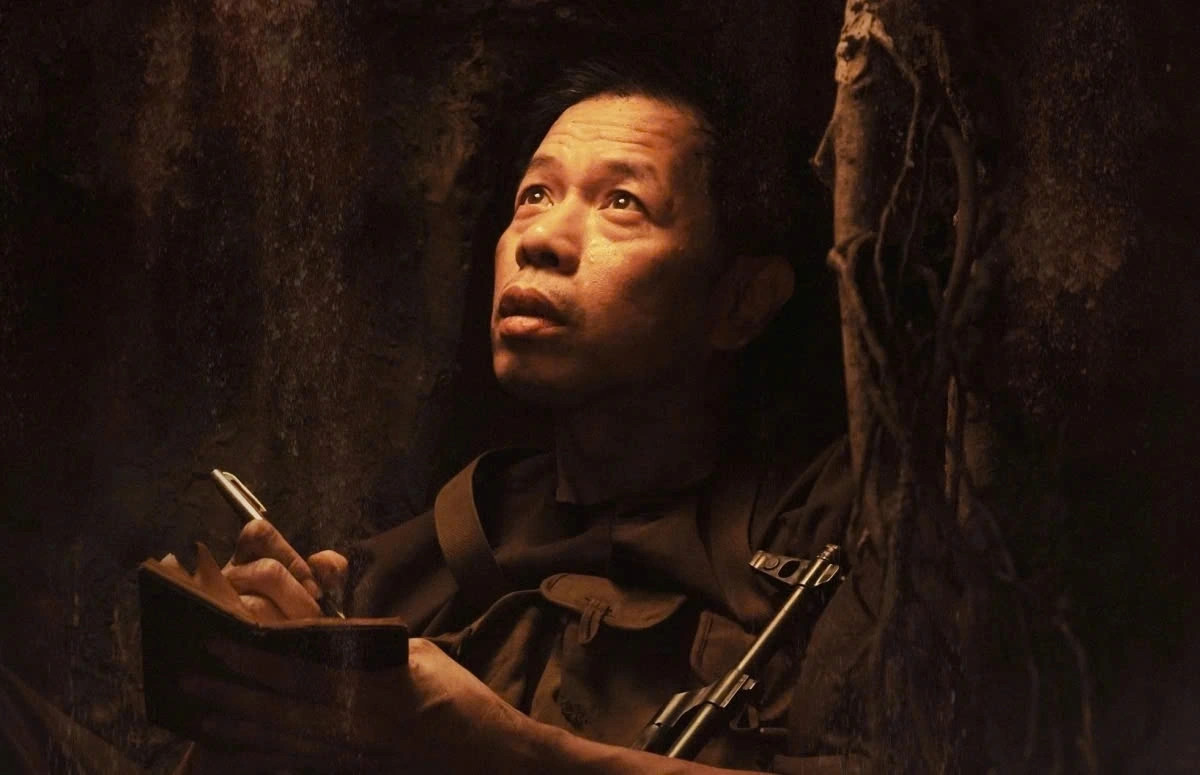 Tác phẩm của đạo diễn Bùi Thạc Chuyên thành công về doanh thu, thu hút rất nhiều người trẻ xem phim cách mạng.