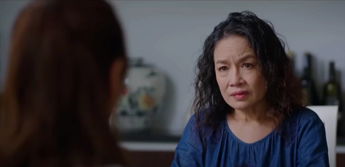 Bà Giang sốc khi nghe con dâu nói mình cũng là tác nhân gây nên đổ vỡ cho cuộc hôn nhân của các con. Bà Giang sốc khi nghe con dâu nói mình cũng là tác nhân gây nên đổ vỡ cho cuộc hôn nhân của các con.