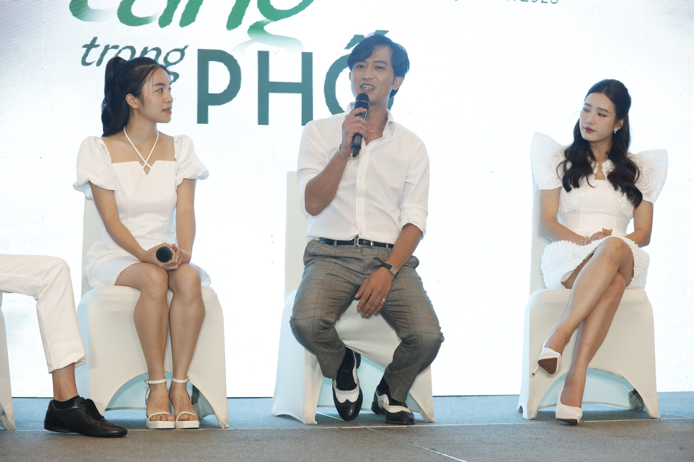 Doãn Quốc Đam trở lại với vai Mến.