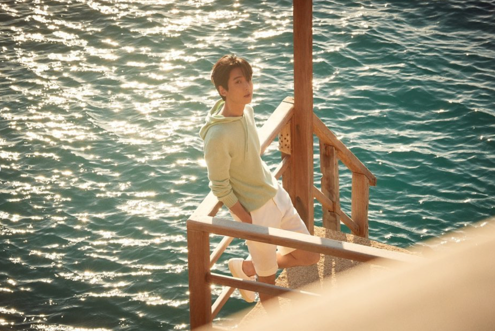 Jung Kyung-ho khoe ảnh chụp tại Nha Trang.