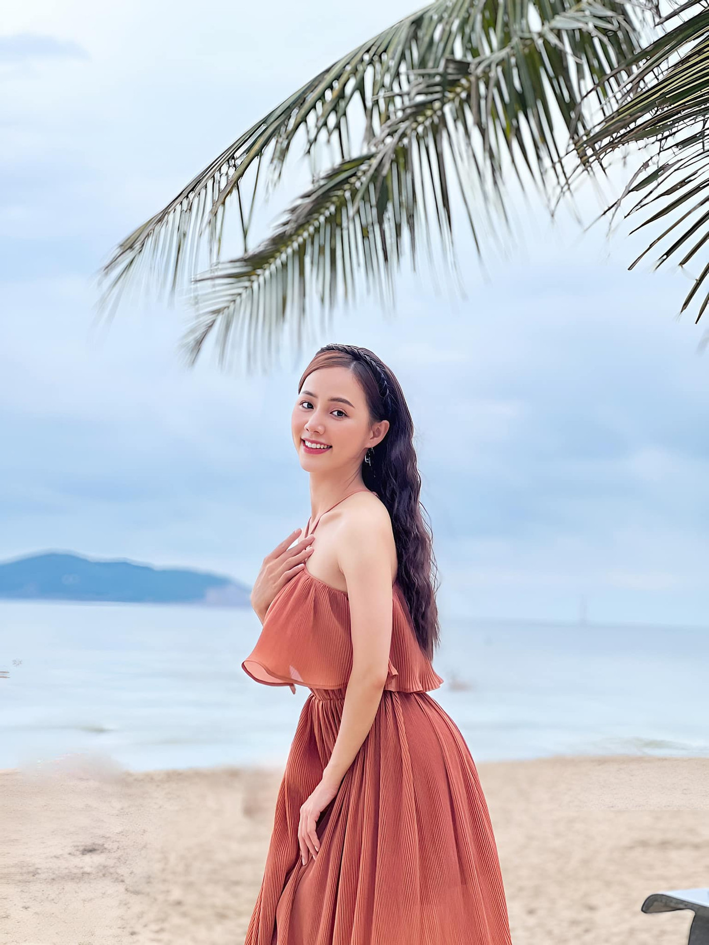 Minh Thu không nổi tiếng sớm nhưng mỗi vai diễn của cô đều gây ấn tượng. Cô đầu quân cho Nhà hát Kịch Việt Nam. Minh Thu không nổi tiếng sớm nhưng mỗi vai diễn của cô đều gây ấn tượng. Cô đầu quân cho Nhà hát Kịch Việt Nam.