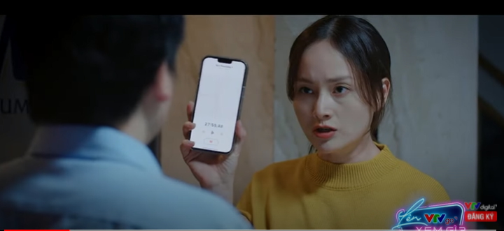 Vân Khánh lại gặp chuyện không hay ở chỗ làm. Vân Khánh lại gặp chuyện không hay ở chỗ làm.