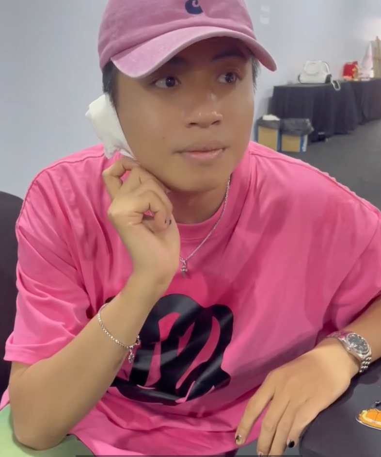 Kiên Ứng gặp vấn đề ở tai và phải phẫu thuật trước khi concert Anh trai vượt ngàn chông gai diễn ra ở TPHCM.