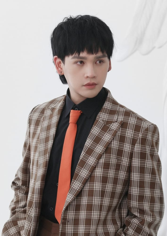 NSND Trọng Phúc, nhạc sĩ Trí Minh, ca sĩ Nguyễn Trần Trung Quân, Xuân Định K.Y kết hợp trong tiết mục đặc biệt. NSND Trọng Phúc, nhạc sĩ Trí Minh, ca sĩ Nguyễn Trần Trung Quân, Xuân Định K.Y kết hợp trong tiết mục đặc biệt.