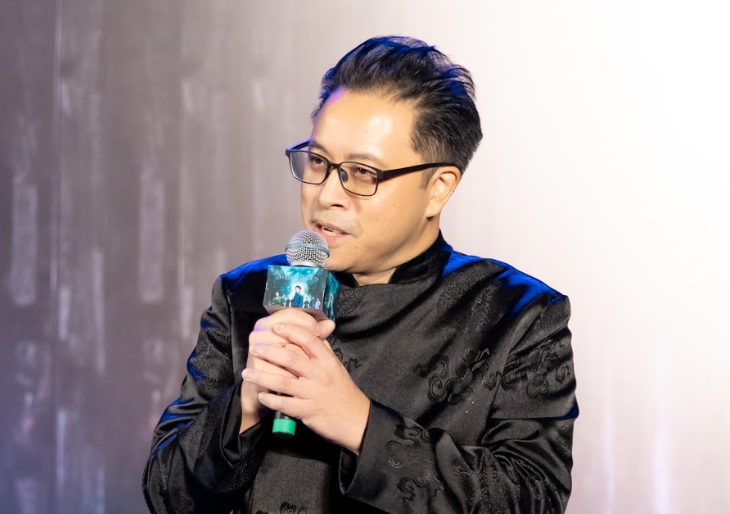 Lý Hải so tài với Victor Vũ. Lý Hải so tài với Victor Vũ.