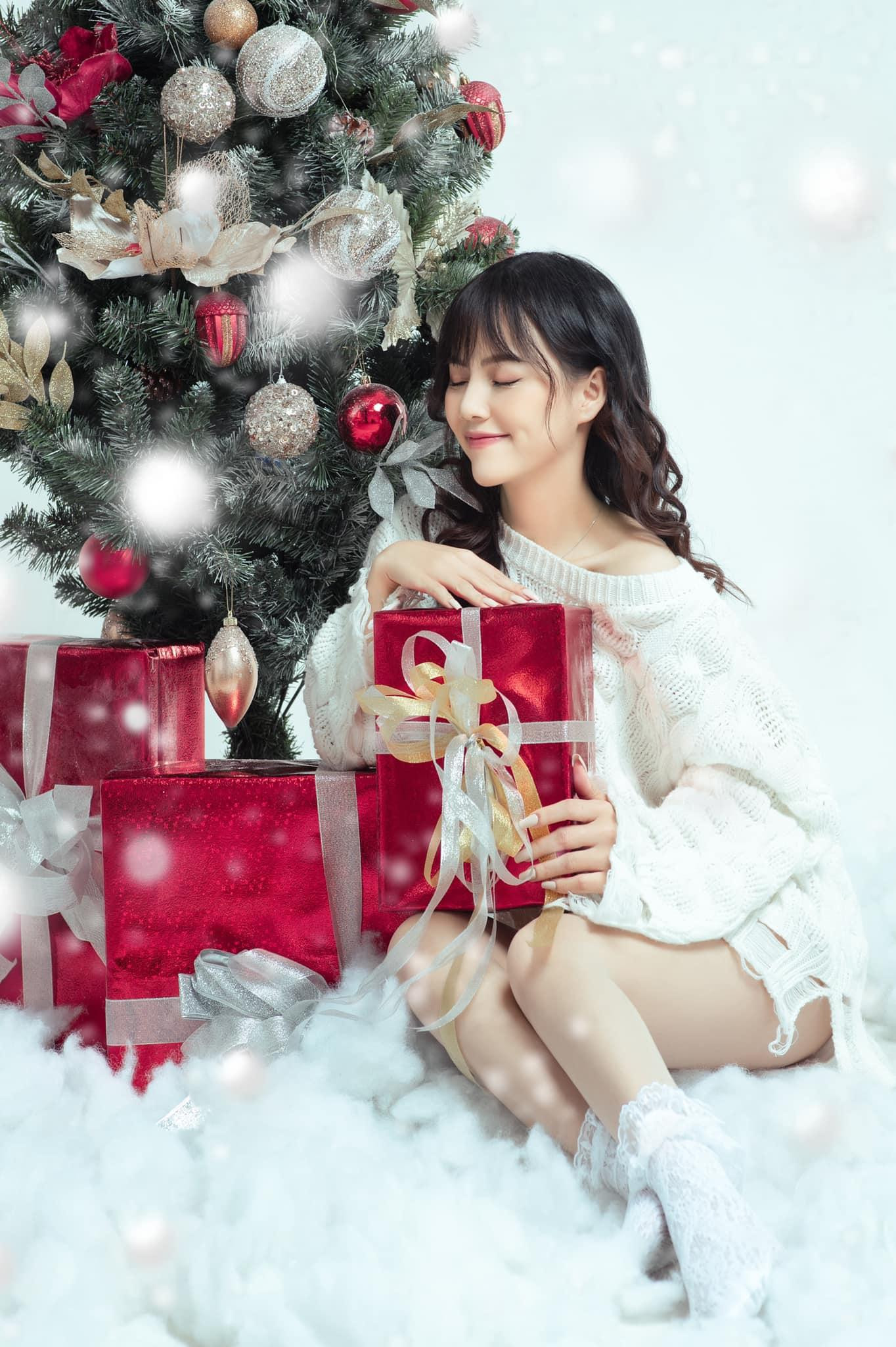 Nhân vật Hải mà nữ diễn viên 1996 đảm nhận trong phim cũng khá thú vị. Hải là cô gái có đôi chút nhõng nhẽo, trẻ con, khiến cho người yêu là Đông- chiến sĩ công an xã nhiều phen &quot;toát mồ hôi&quot;.