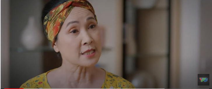 Bà Hiền đòi nuôi So, Vân Khánh cũng tuyên bố sẽ không ra đi tay trắng. Bà Hiền đòi nuôi So, Vân Khánh cũng tuyên bố sẽ không ra đi tay trắng.