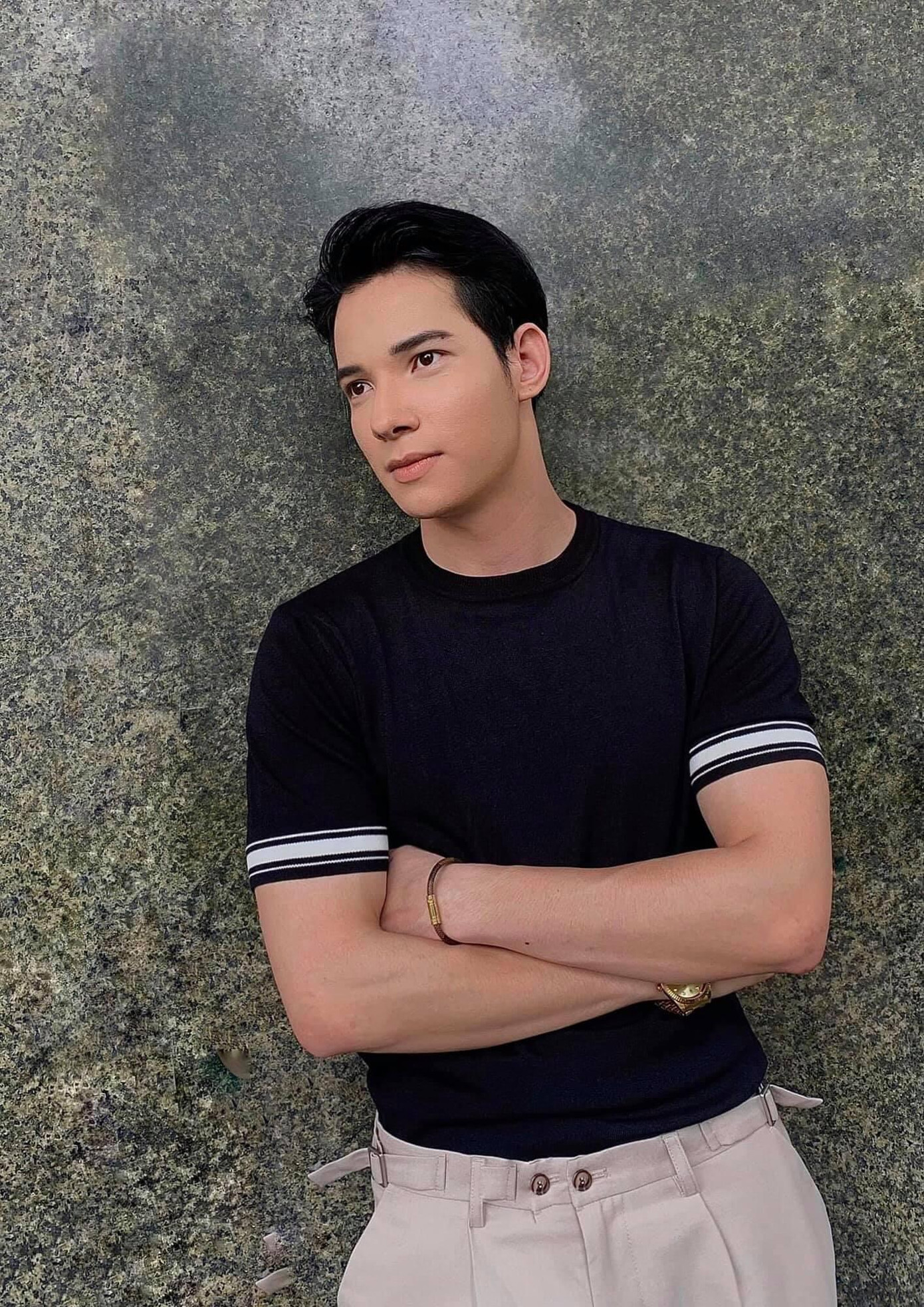 Ngoại hình điển trai, nam tính của Sỹ Hưng