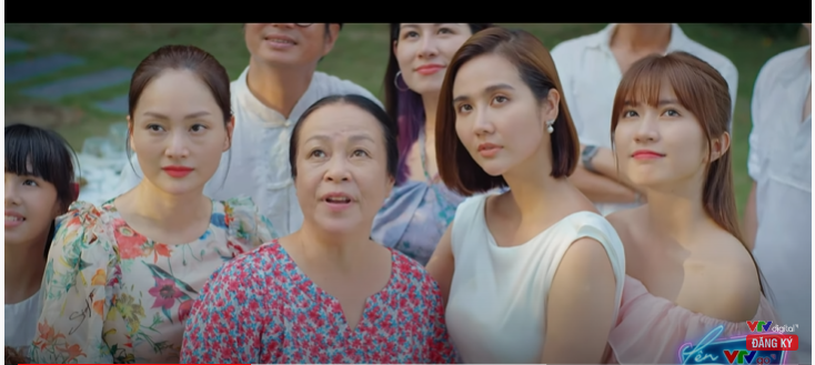 Bà Nga nói đã thực sự nhìn thấy nắng về trong cuộc đời mình. Bà Nga nói đã thực sự nhìn thấy nắng về trong cuộc đời mình.