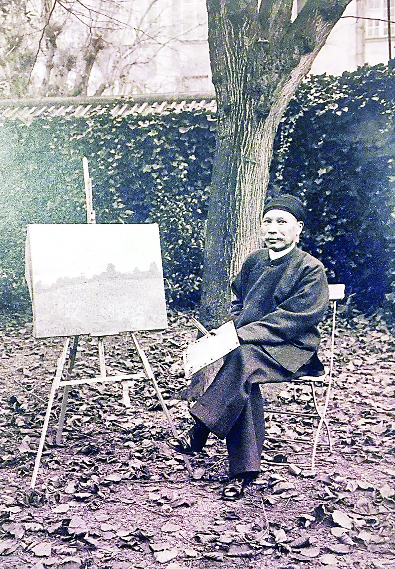 Vua Hàm Nghi sống tại biệt thự trên khu đồi El Biar, dành nhiều thời gian học vẽ tranh, điêu khắc.