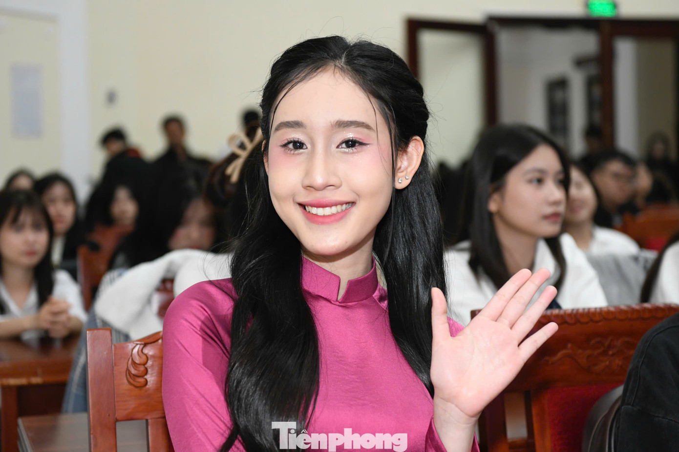 Đại học Huế là một trong những cơ sở giáo dục có nhiều nữ sinh viên xinh đẹp và tài năng. Ảnh: Trọng Tài.