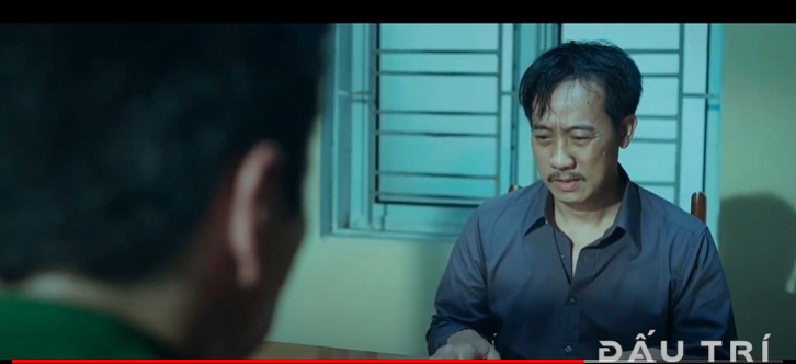 Ông Túng bất lực vì "đồng bọn" bỏ rơi. Ông Túng bất lực vì "đồng bọn" bỏ rơi.